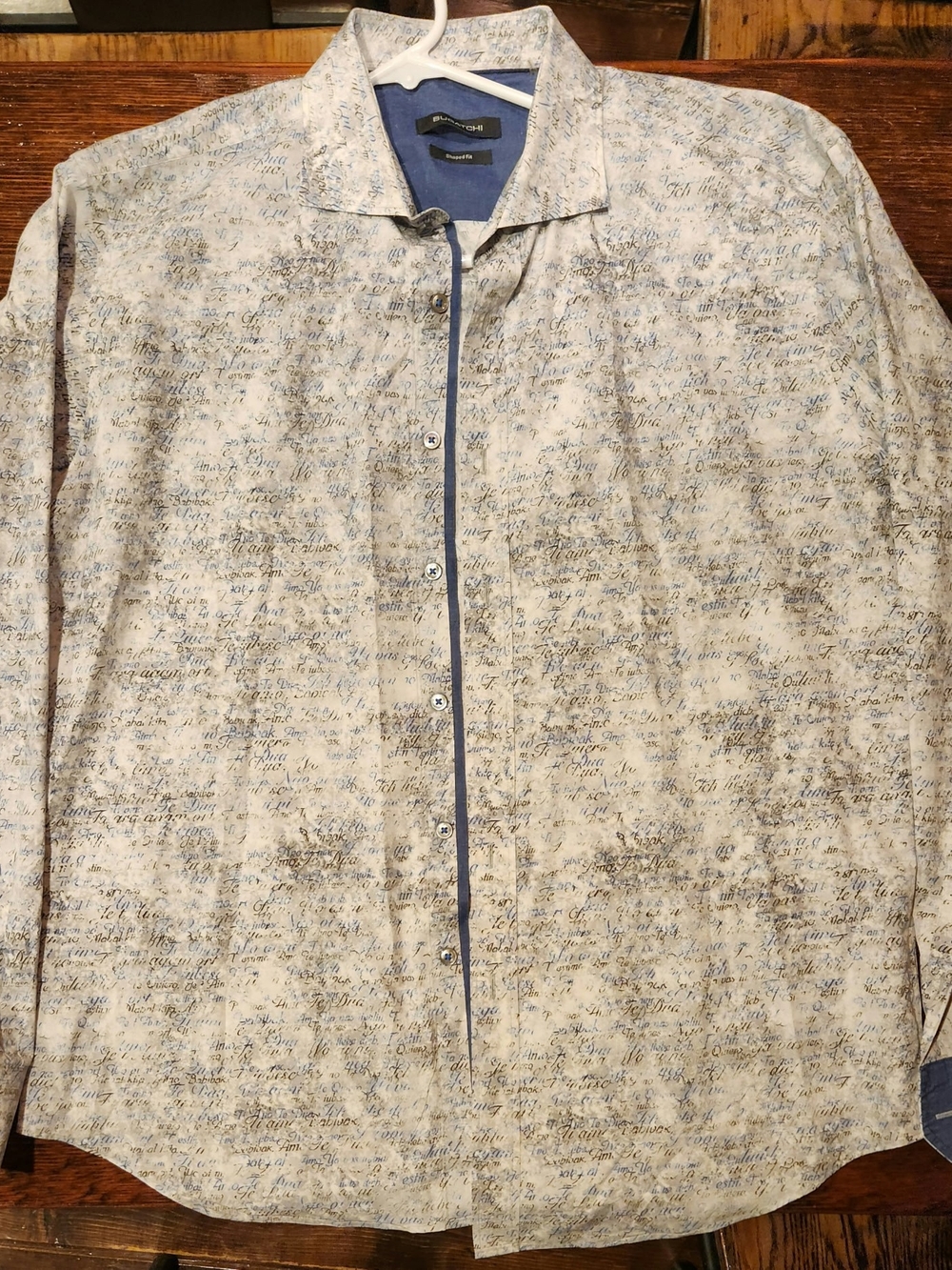 Bugatchi Men’s White & Blue Script-Print, Button Up EUC